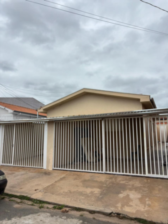 Imóvel com 3 casas à venda no Parque Novo Mundo — foto 1