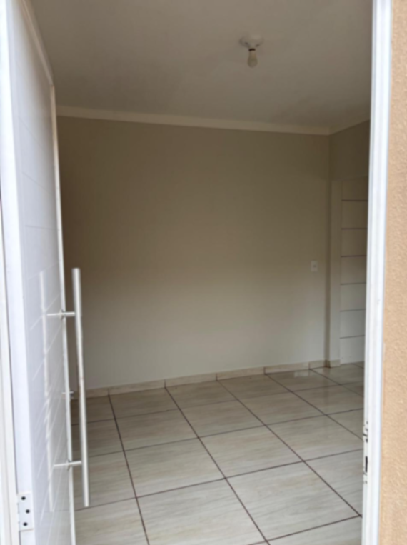 Imóvel com 3 casas à venda no Parque Novo Mundo — foto 4